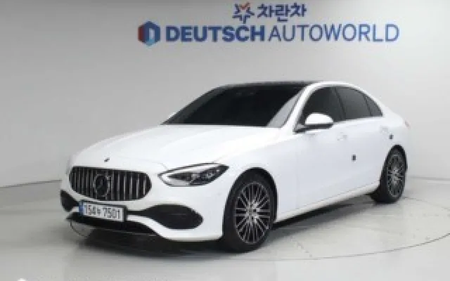수원중고차믿을만한곳 C클래스 W206 C300 4MATIC 아방가르드 매물 사진 5 - 2024/03 12,193km
